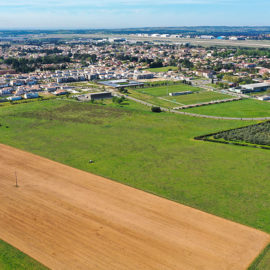 Vue drone de l'extension de la ZAC Carrière des Amoureux à Garons - avril 2026